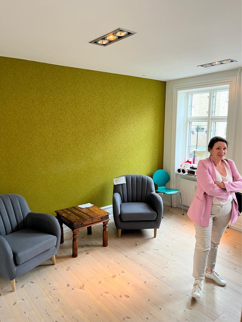 Slibe gulv inkl. lakering