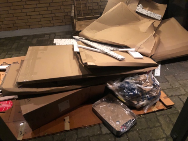 Skrald på lossepladsen
