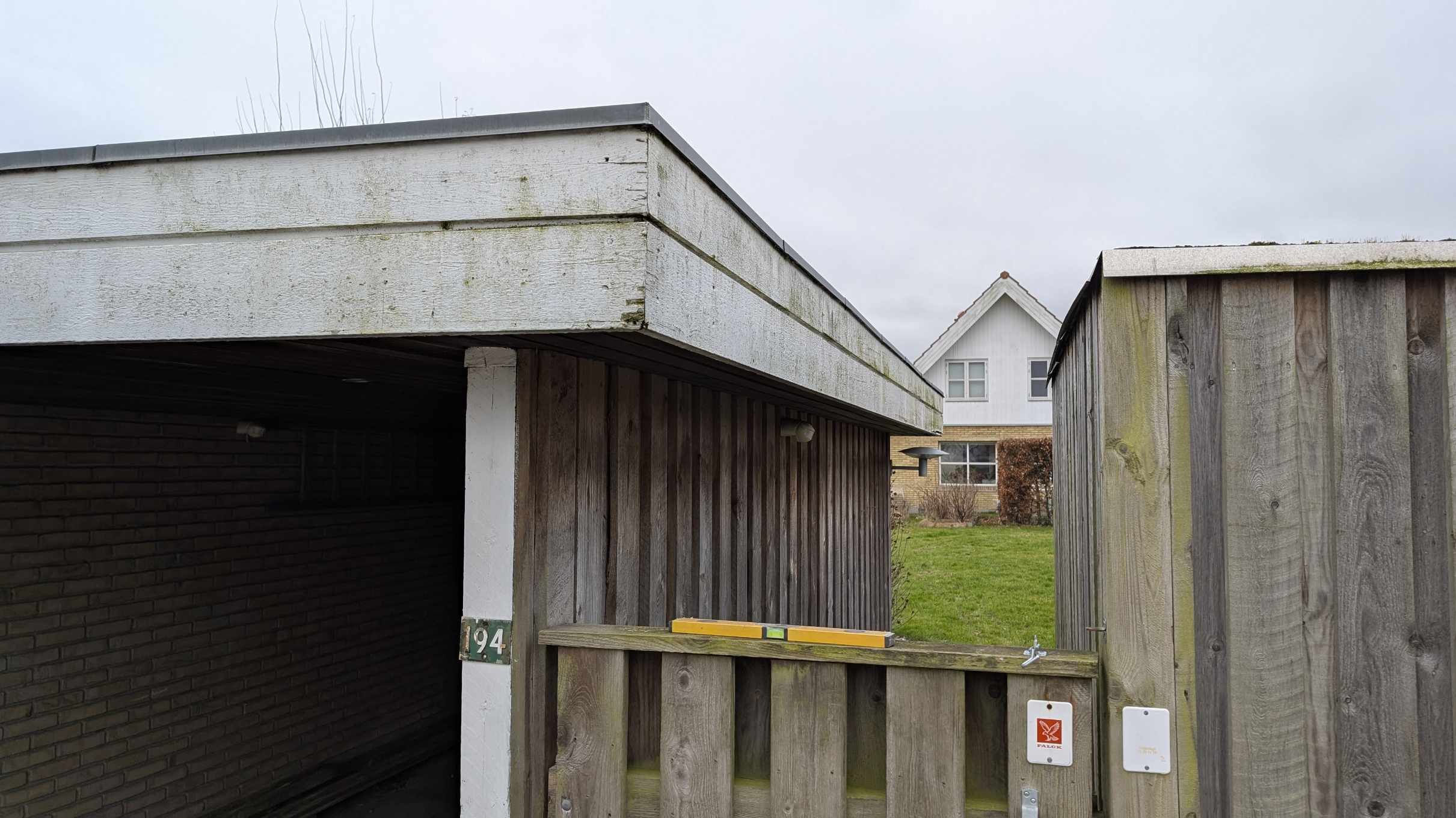 Udskiftning af træ vindskeder på carport