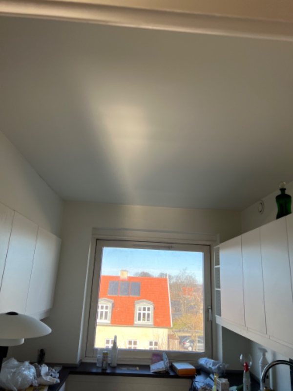 Vindue pudset ind og ud