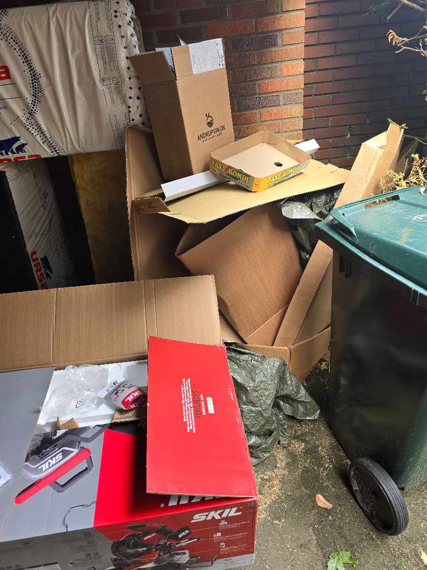 Rydning og kørsel til genbrug