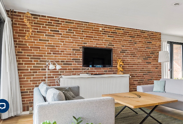 Fuldpudsning af ca. 50 kvm murstensvæg - inde.