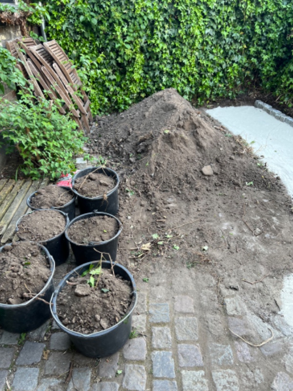 Fjerne en bunke jord