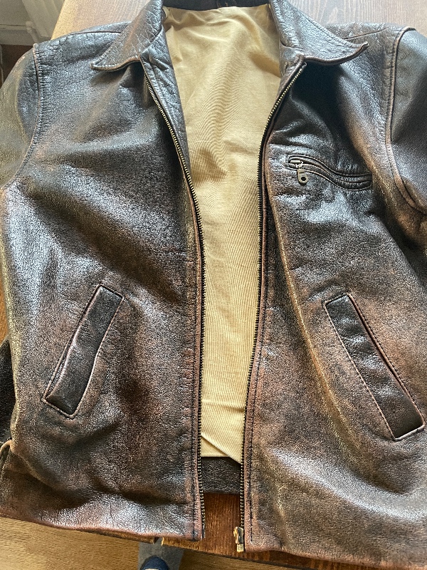 Udskiftning af lynlås i læderjakke