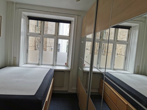 Nedtagelse og køre skab til skrald