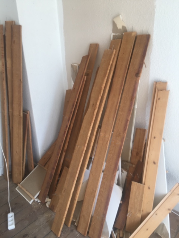 Afhentning ag byggeaffald 