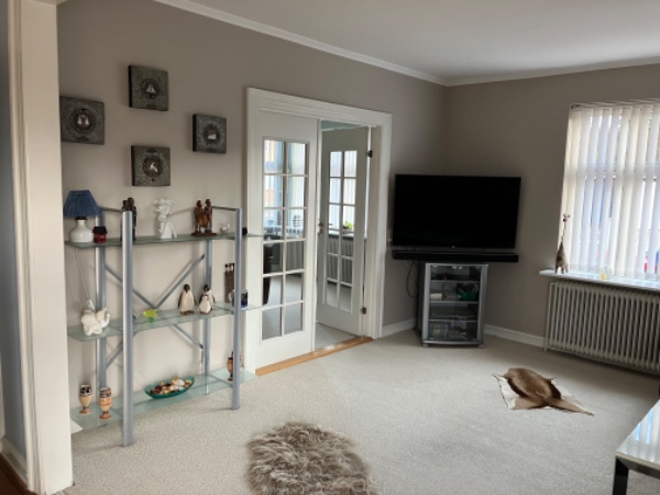 Fjerne og bortskaffe gulvbelægning