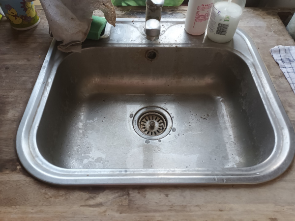 Udskiftning af køkkenarmatur