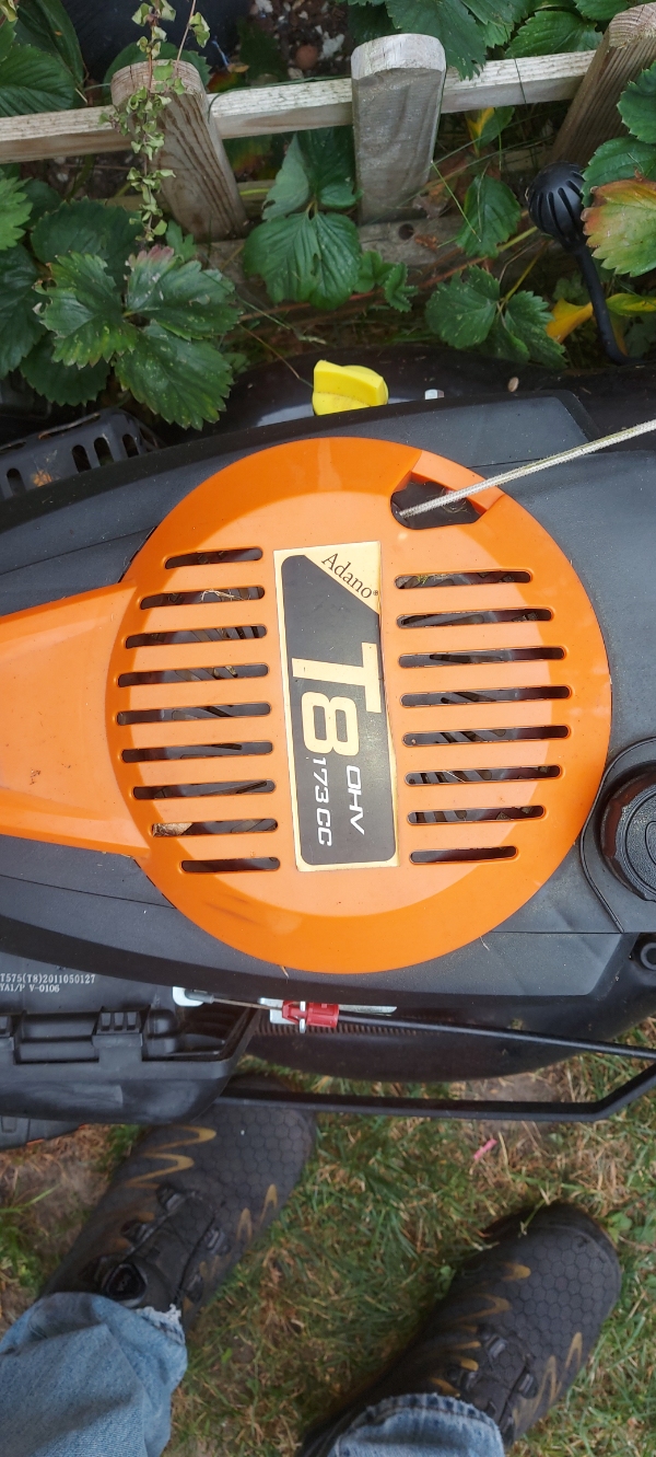 Reparation af plæneklipper