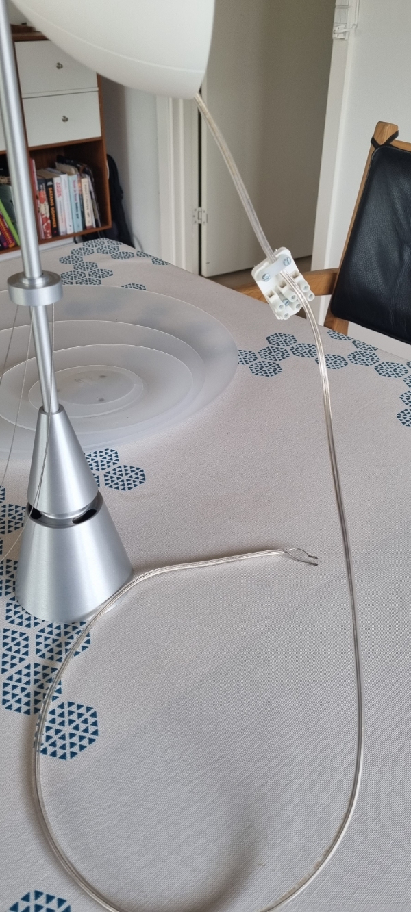 Hænge lampe op