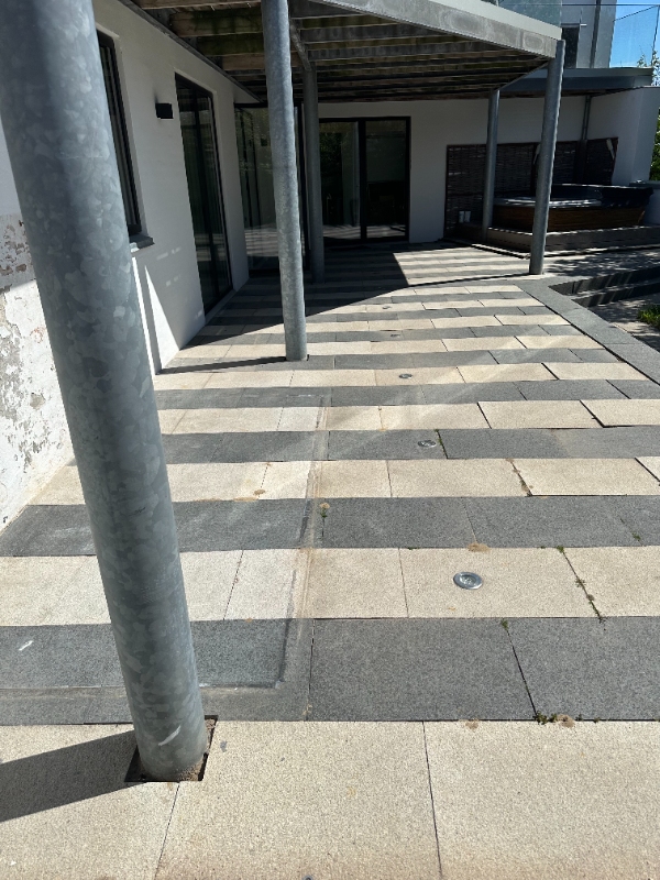 ret ujævne fliser op ca 40 m2