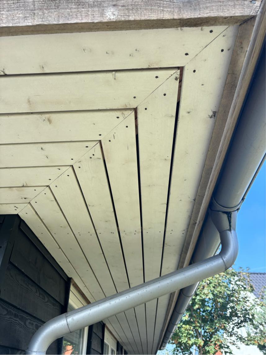 Mali udhængs brædder