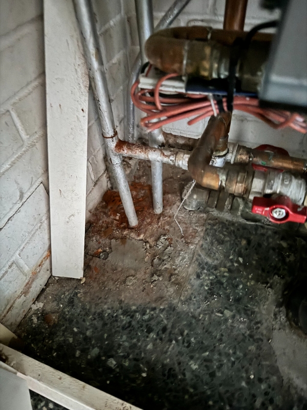 udskiftning af varmerør i bolig