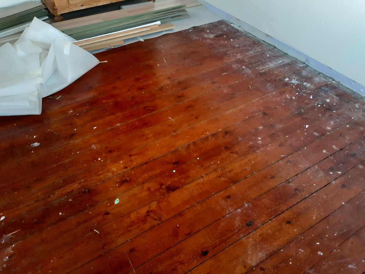 Gulv afslibning ludbehandling