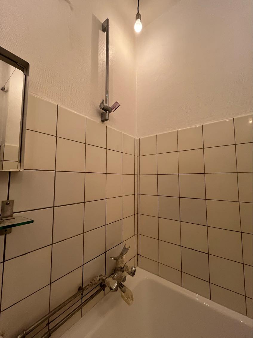 Rengøring af badeværelse