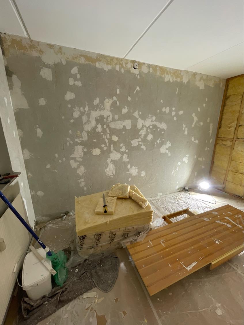 Sætte gipsvægge op