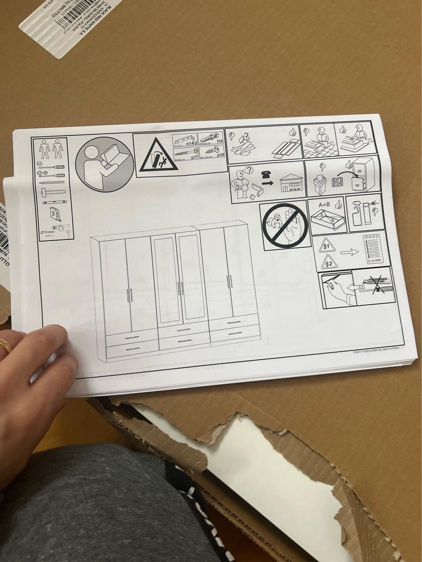 garderobeskab montering