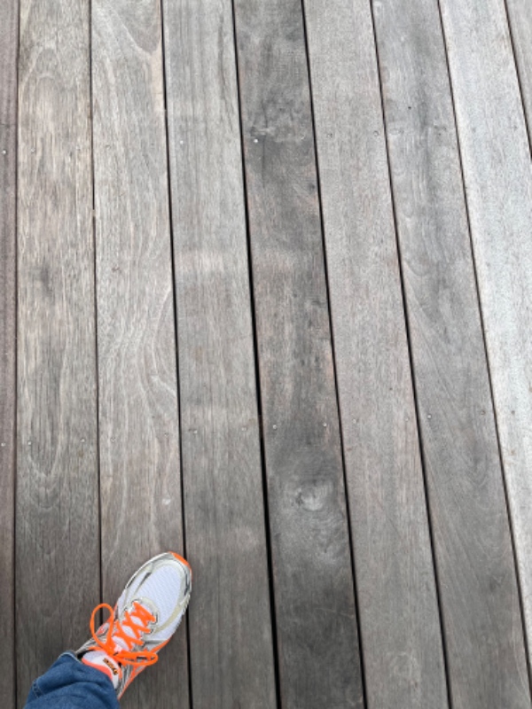 Lægning af terrasse brædder