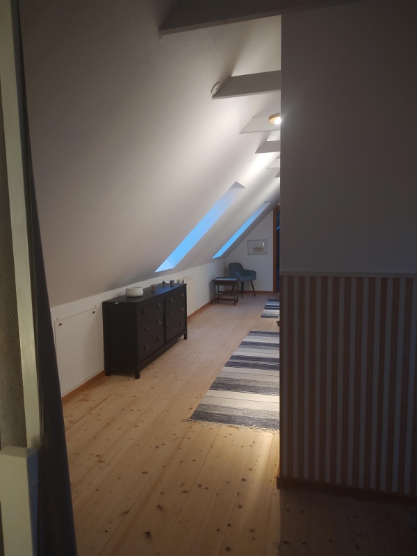 Skifte tapet og male