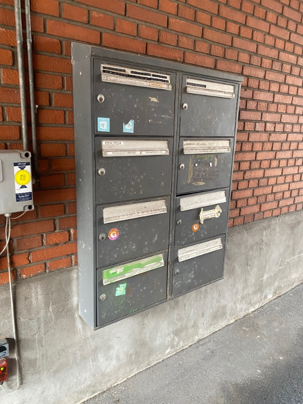 Reparation af postkasse