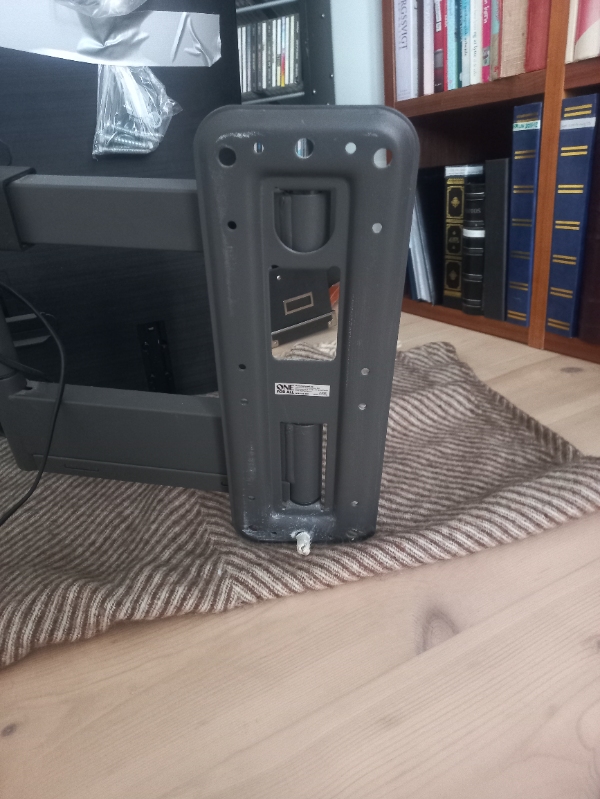 opsætning af lamper og tv  