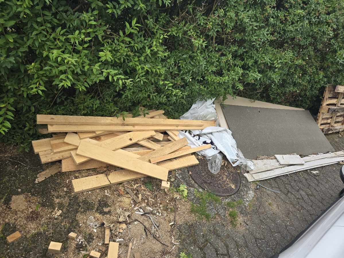 Rydning og kørsel til genbrug