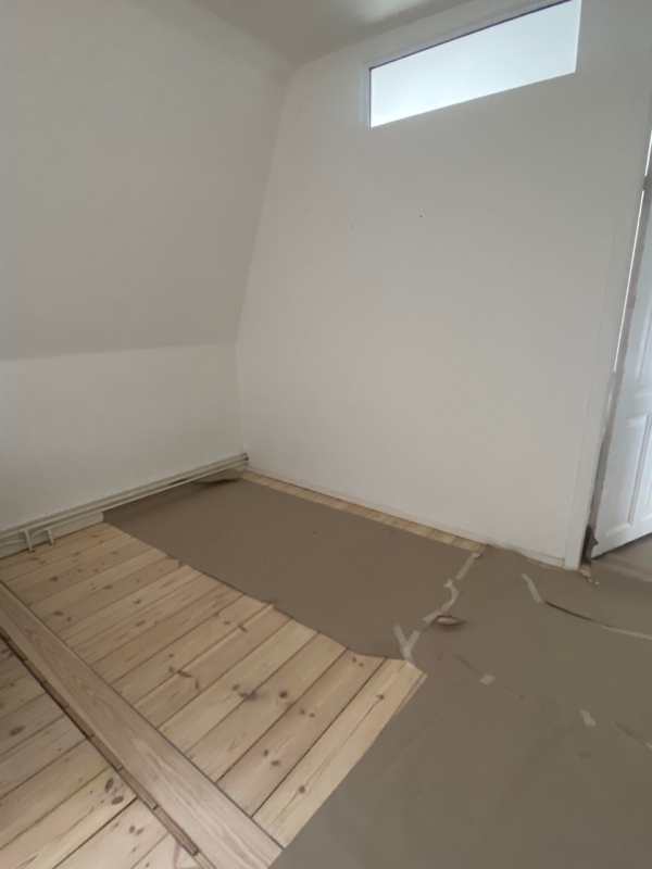 bygge 2  gips vægge udvidelse af et værelse og nedrivning af eksisterende