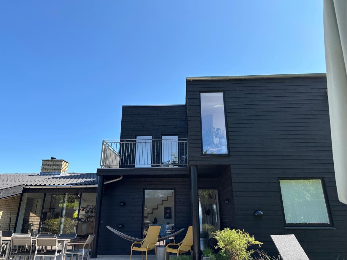 Maling af facade med Gori transparent maling