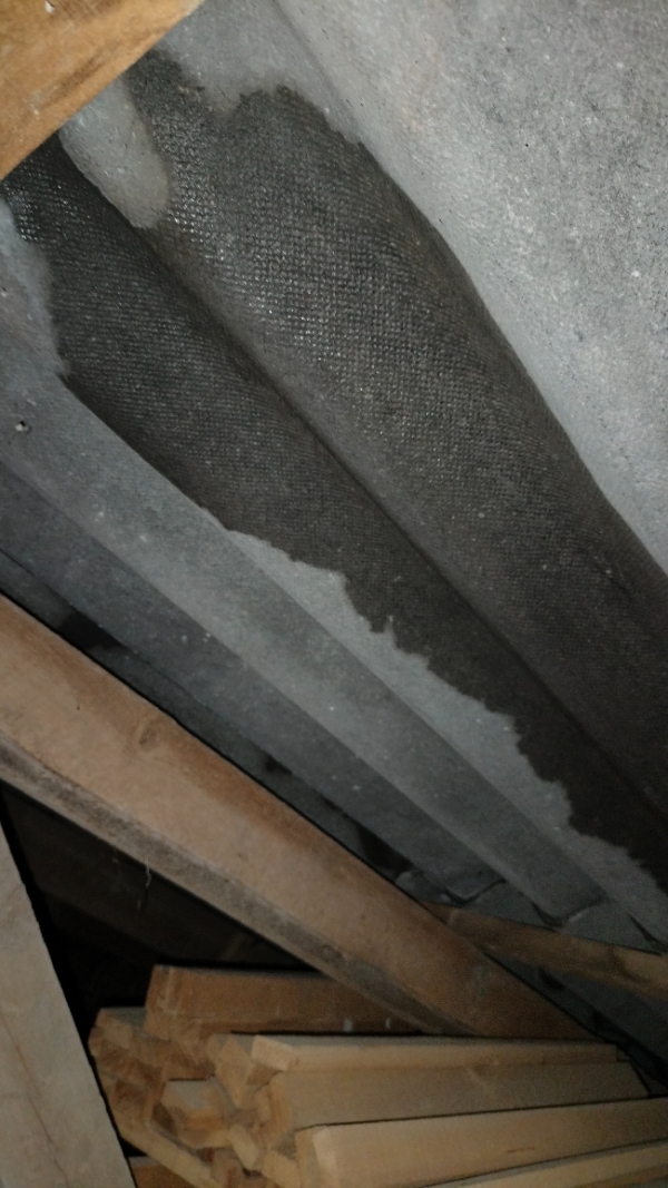 Tætning eller udskiftning af tagskruer på eternittag