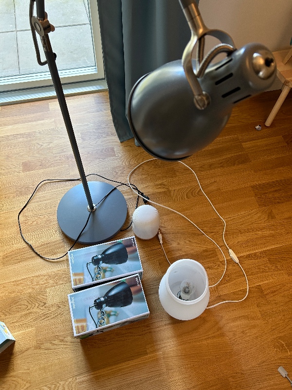 Køre diverse på genbrugspladsen
