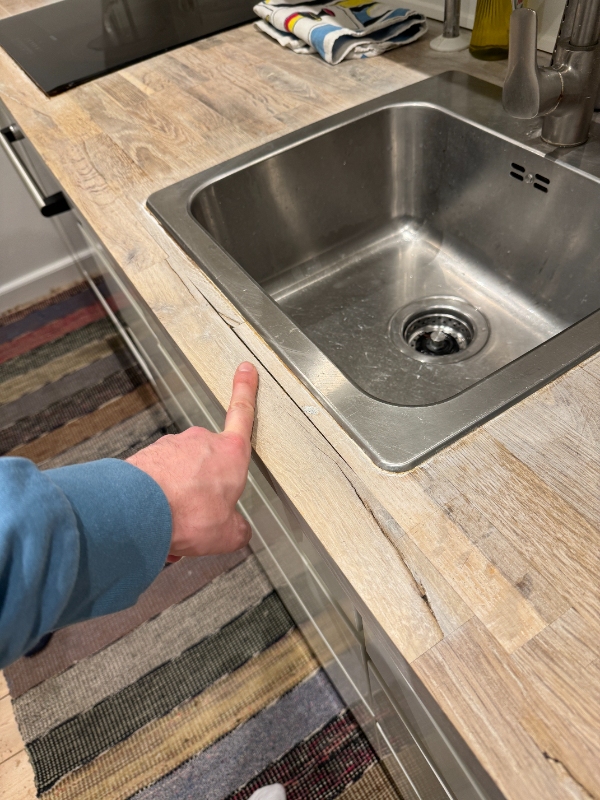 Montering af bordplade