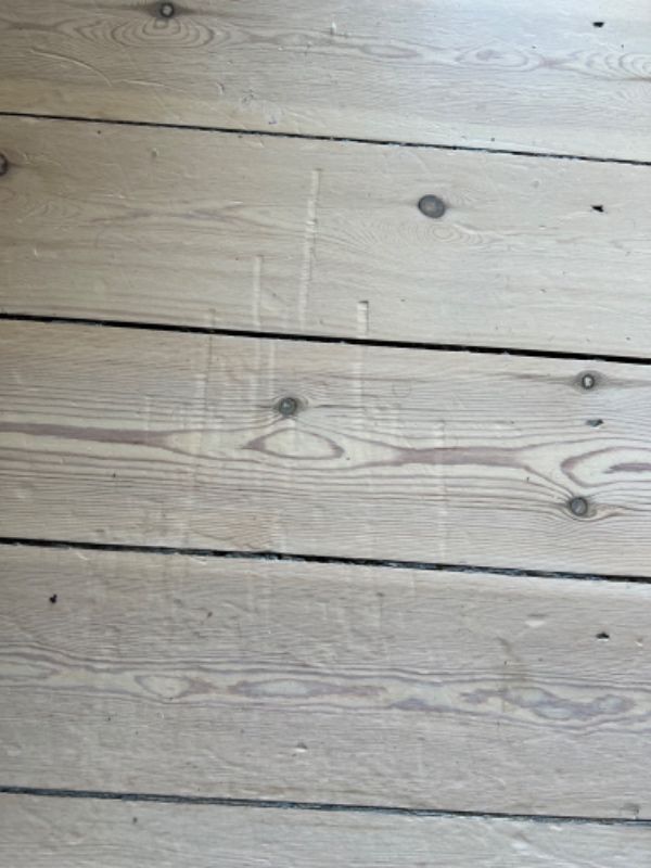 Afhøvle og lakere gulv