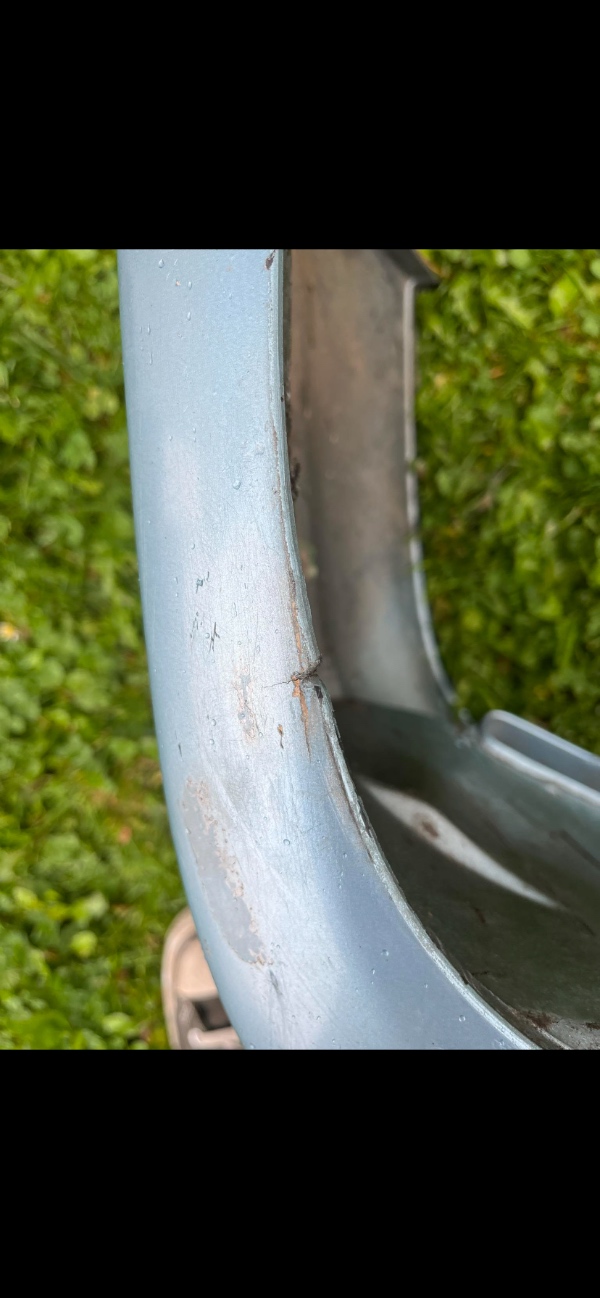 Reparation af plastik forkofanger