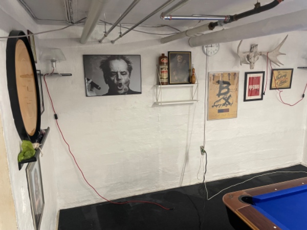 Ny ekstra elgruppe ved siden af eksisterende samt 6 dobbeltkontakter i kælder.