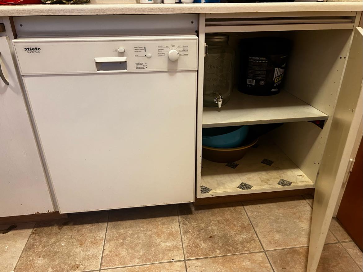 Frakobling af opvask og montering af nye