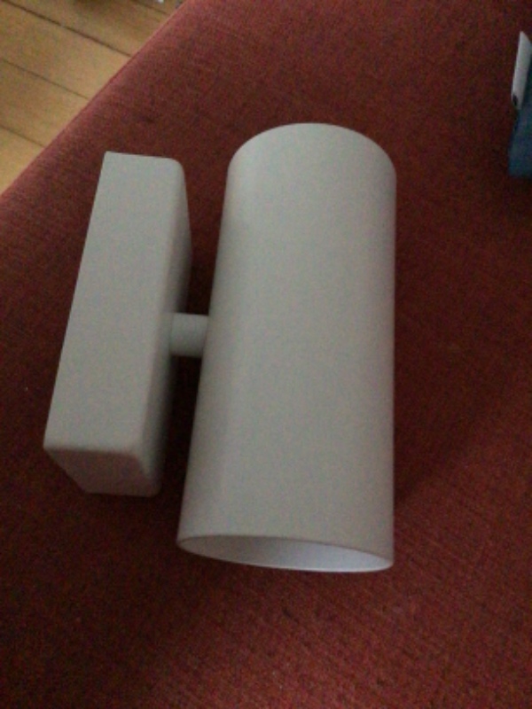 Hængt 2 små ( glaspendeler) og 2 store hængelamper ( glas)op i loftet og  2 Ikealamper op ( Nymåne)