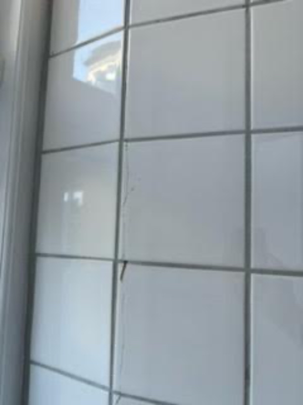 Udskiftning af 12 fliser