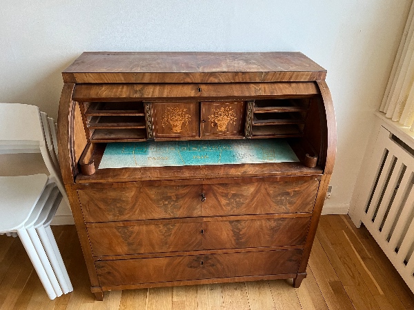 Lille flytning af reol, chatol, nogle kasser