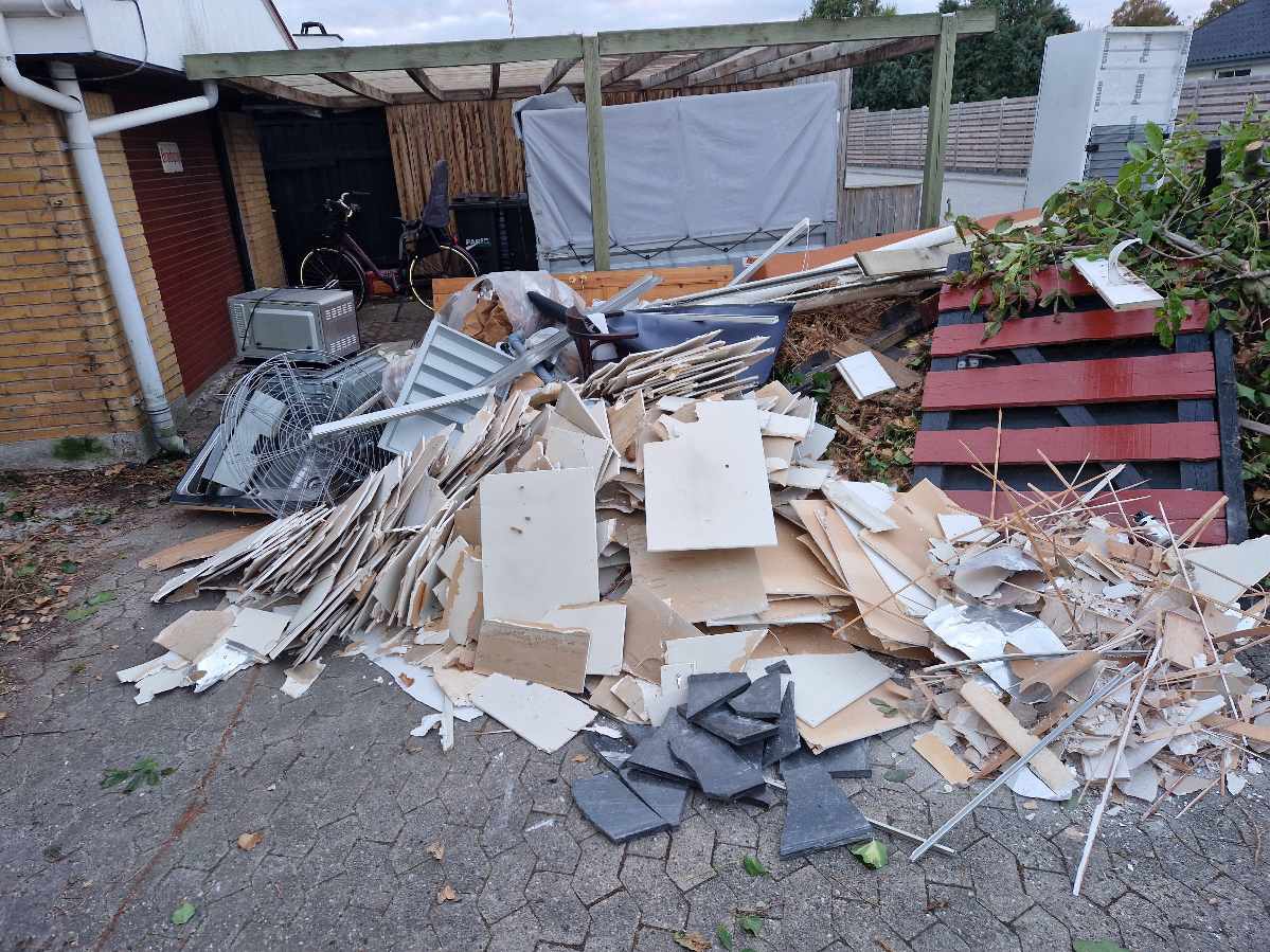 Fjerne blandet affald