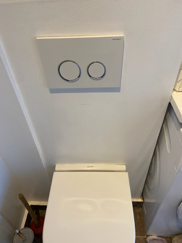 vvs arbejde på badeværelse - ny vandhane samt afkalkning af toilet