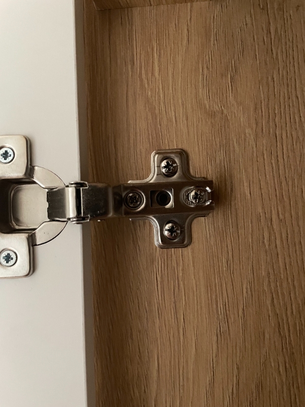 justeret skabslåger så det bliver lige