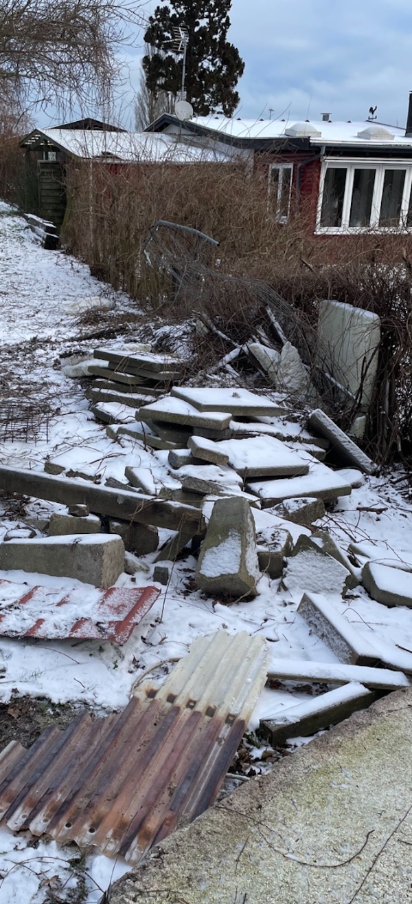 Bortskaffelse af fliser og beton elementer