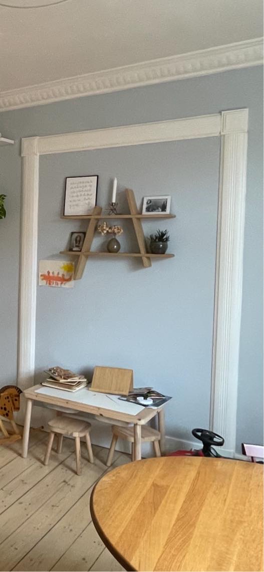 Nedrivning af gipsvæg