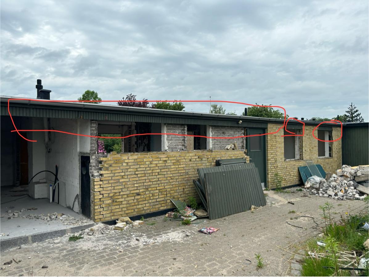 Nedtagning af loft og beklædning