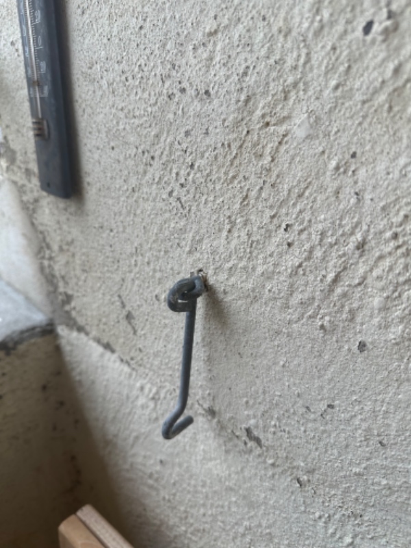 Udjævning/slibning af beton vægge/gulv/loft på altan