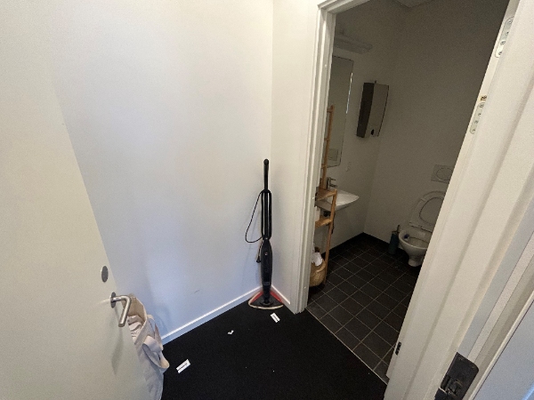 Ugentlig rengøring af kontor