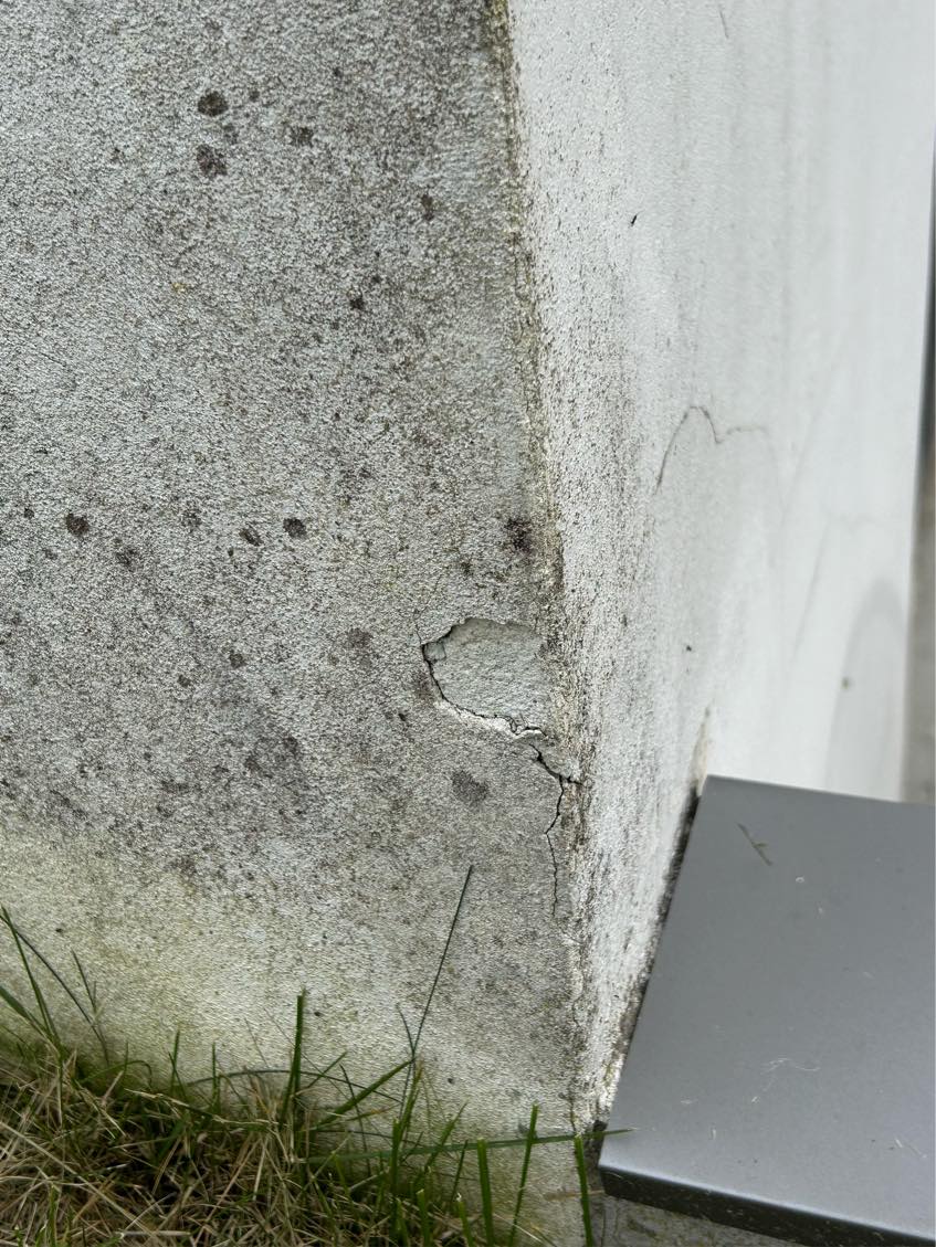 Rep af udendørs puds