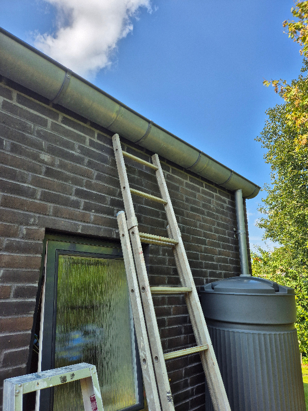 Reperation af zinktagrende