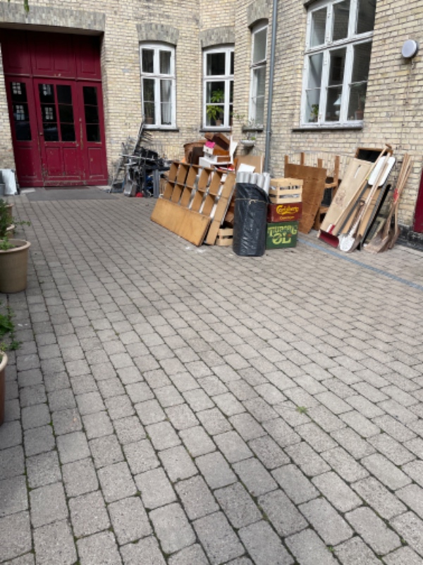 Hentet storskrald til genbrugsstation