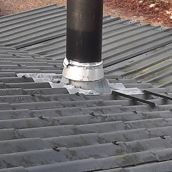 Fuge rundt om skorsten